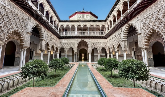 Cung điện Hoàng gia Seville