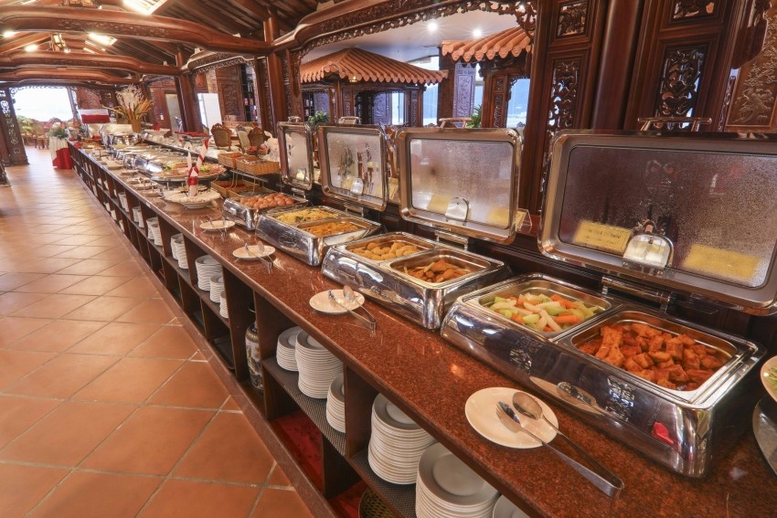 201812129295284_nha_hang_buffet_2