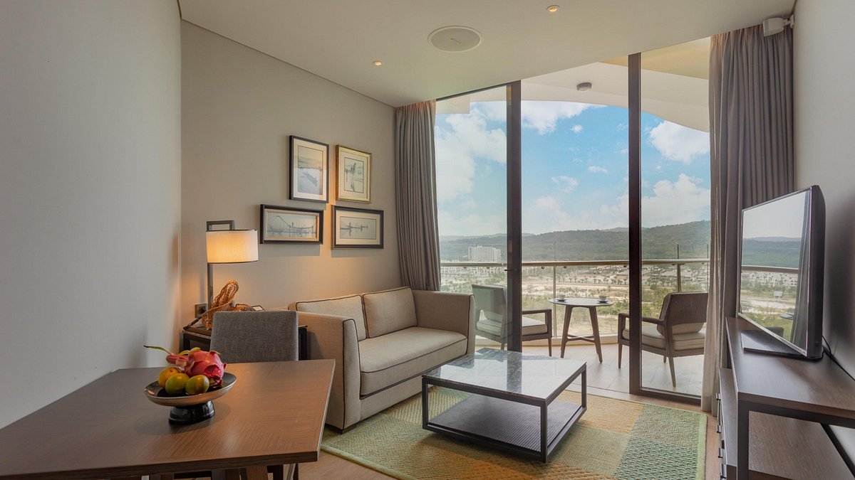 Combo 5* InterContinental Phú Quốc Long Beach Resort 3N/2Đ, Ăn sáng + VMB khứ hồi + Xe đón tiễn SB