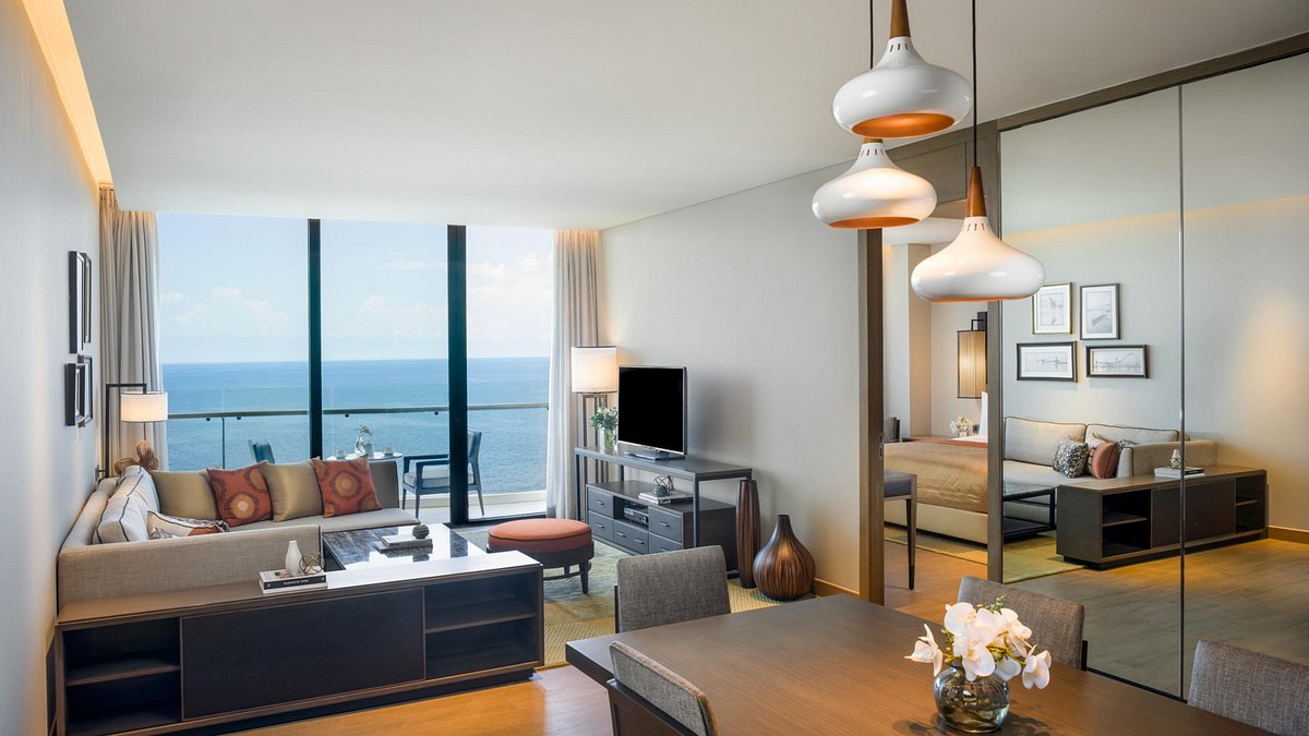 Combo 5* InterContinental Phú Quốc Long Beach Resort 3N/2Đ, Ăn sáng + VMB khứ hồi + Xe đón tiễn SB