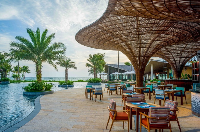 Combo 5* InterContinental Phú Quốc Long Beach Resort 3N/2Đ, Ăn sáng + VMB khứ hồi + Xe đón tiễn SB