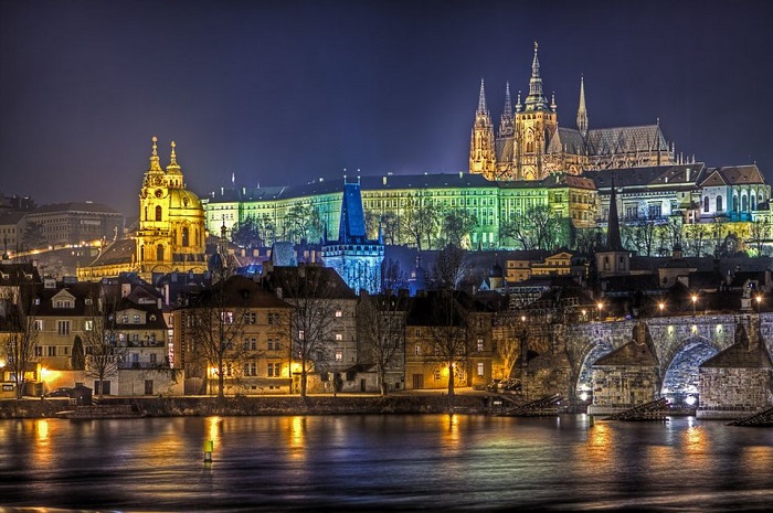 Lâu đài cổ Prague