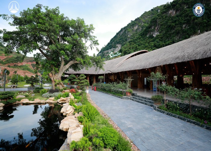 Mộc Châu Island Mountain Park & Resort