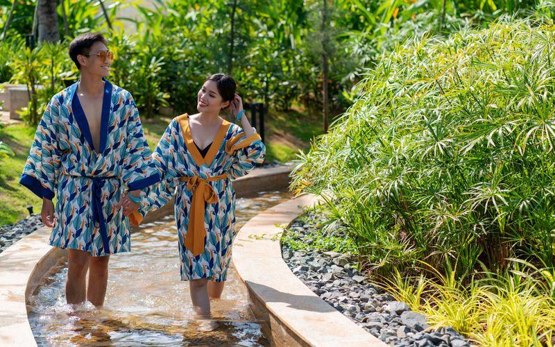 Combo 5* Sơn La Moc Chau Island - Mountain Park and Resort 2N/1Đ, Ăn Sáng+ Vé Xe Khứ Hồi