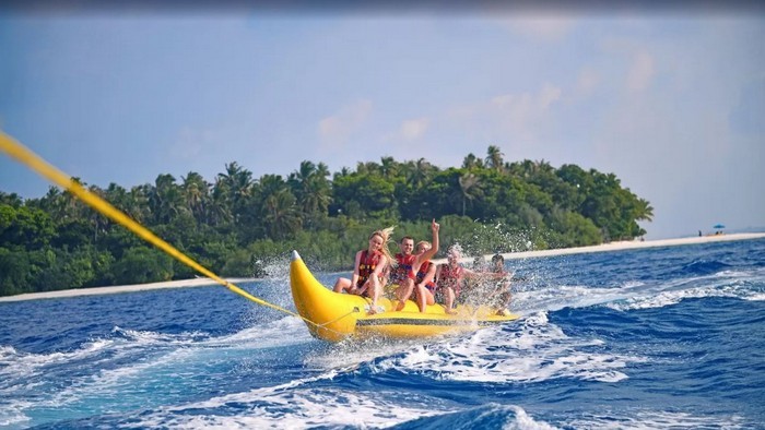 Malahini_Kuda_Bandos_Resort_the_thao