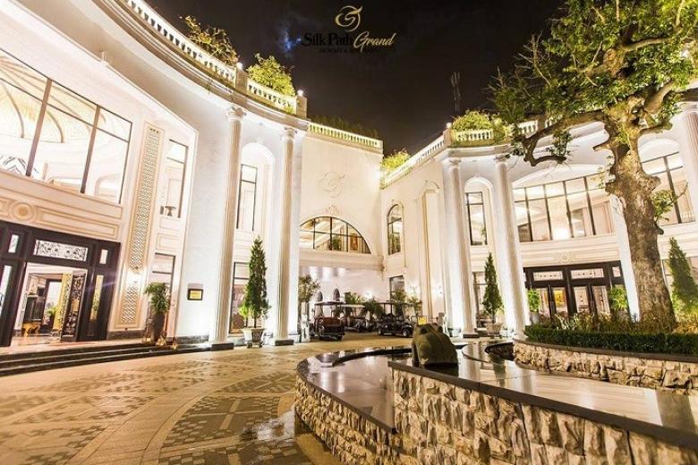 Khuôn viên khách sạn