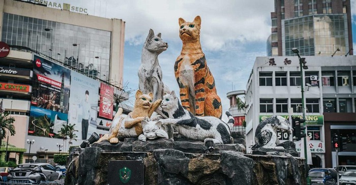 tour du lịch free & easy Malaysia thăm thành phố mèo