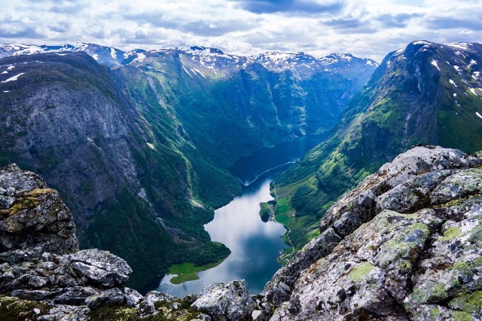 Fjord - vịnh hẹp sâu nhất và dài nhất thế giới