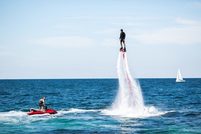 Aqua Jetpack Flying môn thể thao dưới nước ở Úc