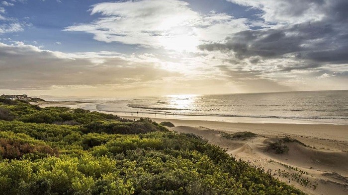 Bãi biển Paradise Nam Phi còn hoang sơ và chưa được khai thác du lịch.