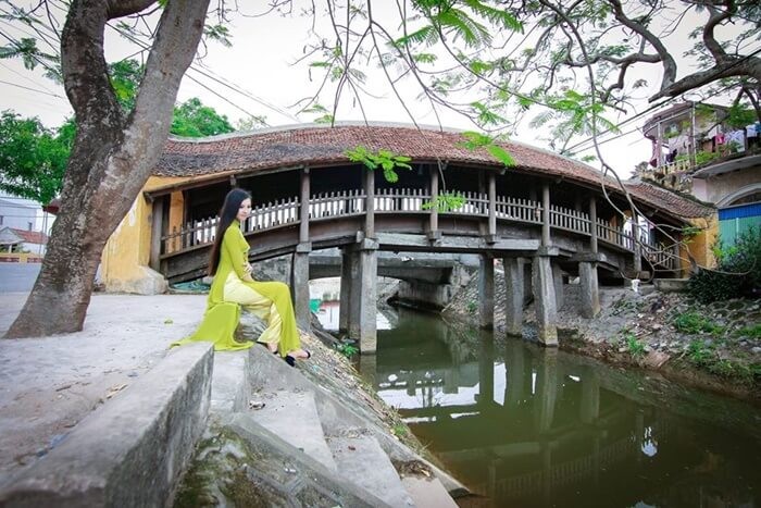 Cầu ngói Hải Hậu Nam Định - điểm check in nổi tiếng của giới trẻ