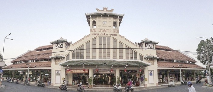 Can Tho ancient market was later changed to Ham Duong market