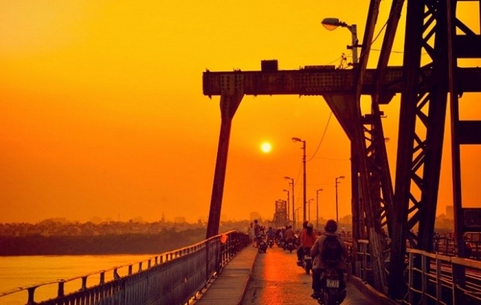 5 places to watch beautiful sunset in Hanoi must go once