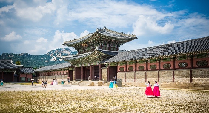 Cung điện Gyeongbokgung ở Seoul - du lịch đảo Nami tiết kiệm