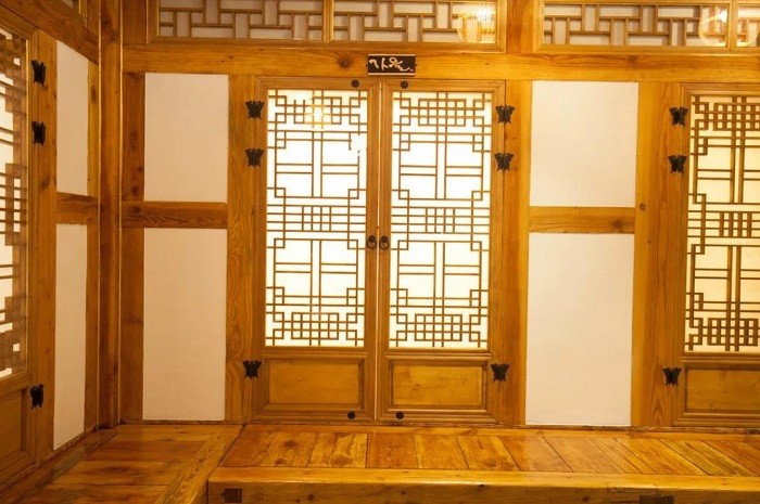 Nhà truyền thống hanok - du lịch thành phố Jeonju Hàn Quốc 