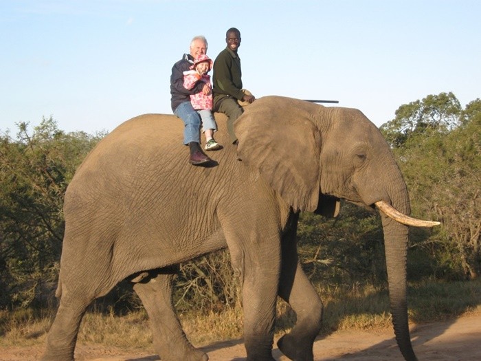 Du lịch vườn quốc gia Kruger trải nghiệm cưỡi voi
