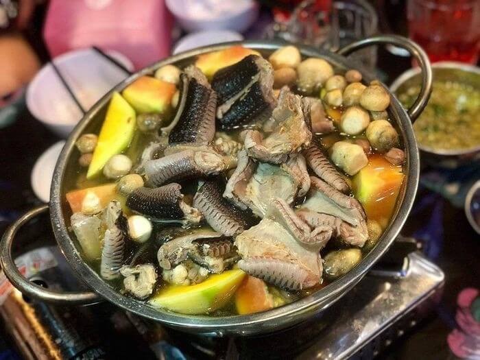 Món ăn ngon Cần Thơ - lẩu rắn