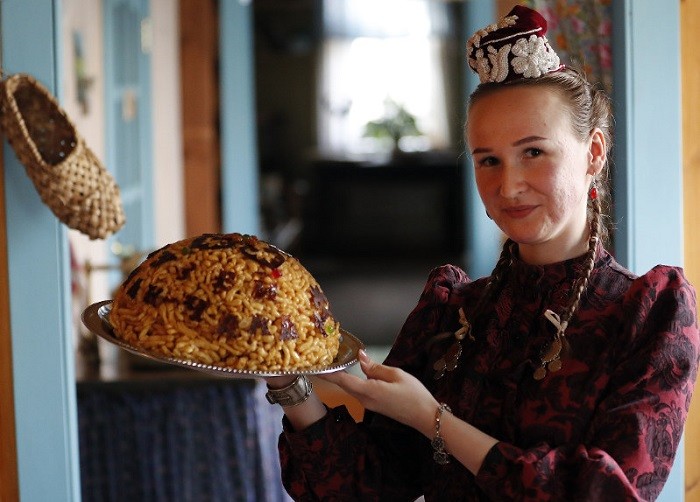 Bánh chak-chak trong mùa lễ hội Nga - món tráng miệng của Nga
