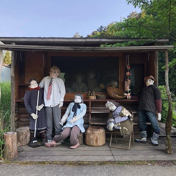 Những cư dân bằng vải mô phỏng hoạt động của người sống - ngôi làng bù nhìn ở Nhật Bản