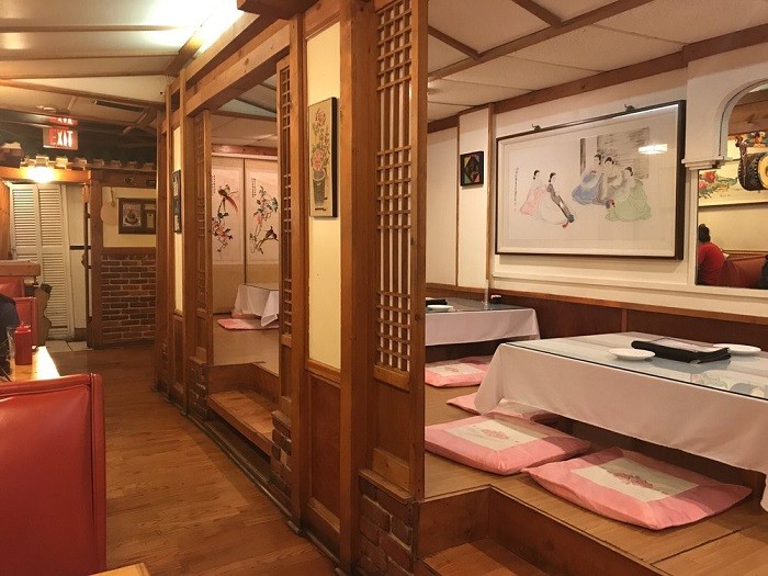 mẹo du lịch Hàn Quốc nhà hàng truyền thống