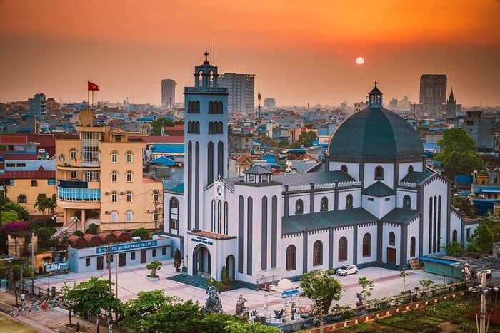 Về Thành Nam nhớ ghé thăm những nhà thờ đẹp ở Nam Định bạn nhé!
