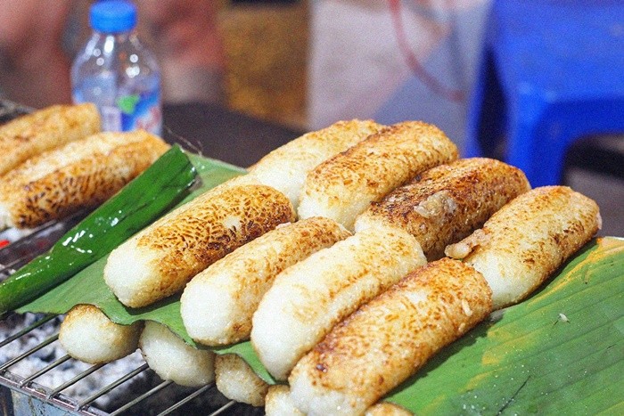 Hanoi Walking Street - grilled sticky bananas