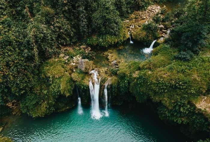 Fairy Waterfall - possesses rich vegetation