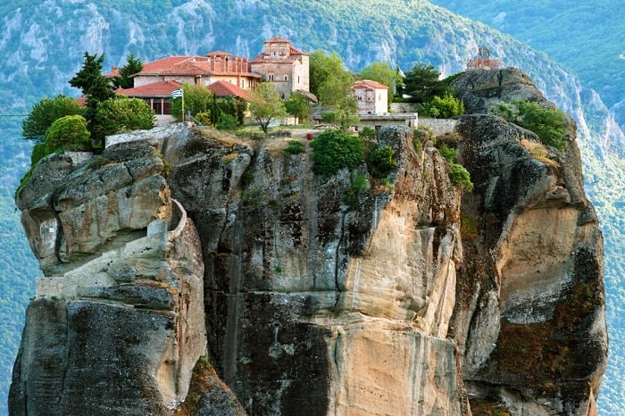 tu-vien-Meteora-14