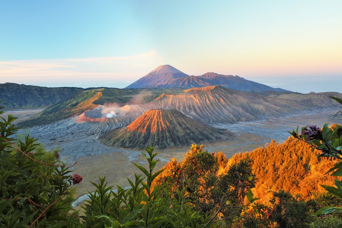 Núi Bromo Indonesia - Địa điểm du lịch tự nhiên ở Indonesia
