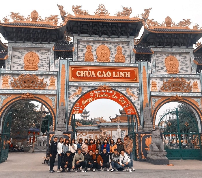 kiến trúc cổng - điểm ấn tương tại Chùa Cao Linh 