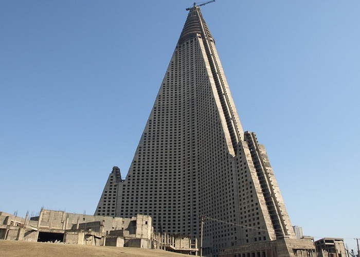 vẻ ngoài hoang vu của 'Khách sạn tận thế' ở Triều Tiên trong quá khứ