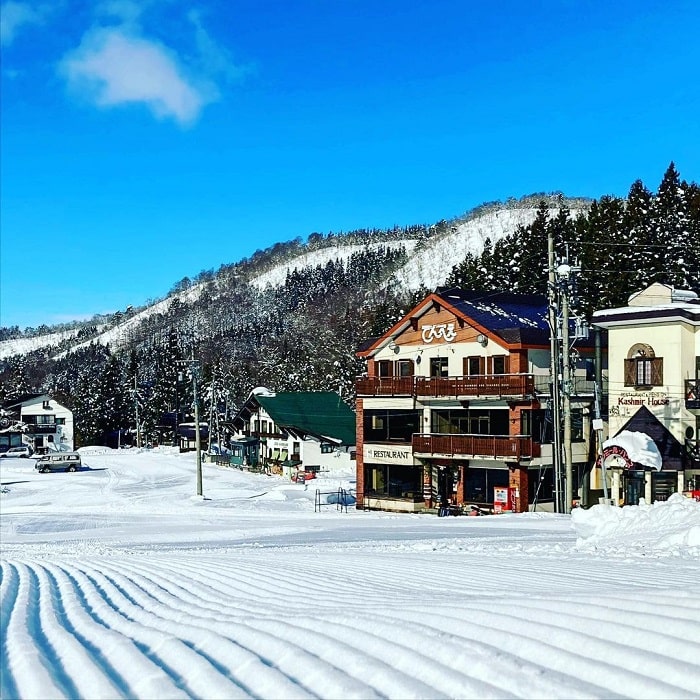 khu nghỉ dưỡng trượt tuyết ở Nhật Bản - Nozawa