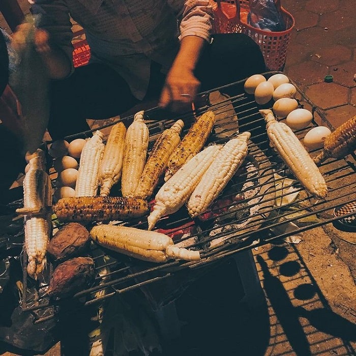 Dalat night food - baked potato corn