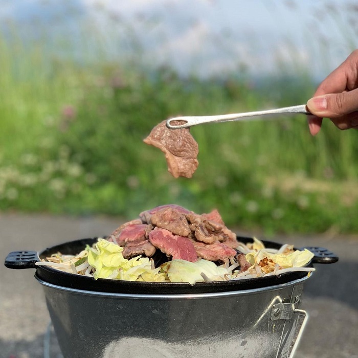 Hokkaido delicacies - Jingisukan grilled lamb