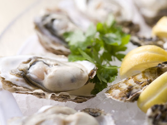 Hokkaido delicacies - nutritious oysters