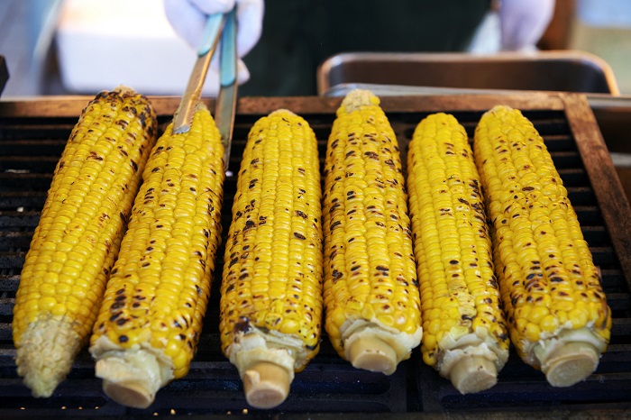 Hokkaido delicacies - grilled sweet corn