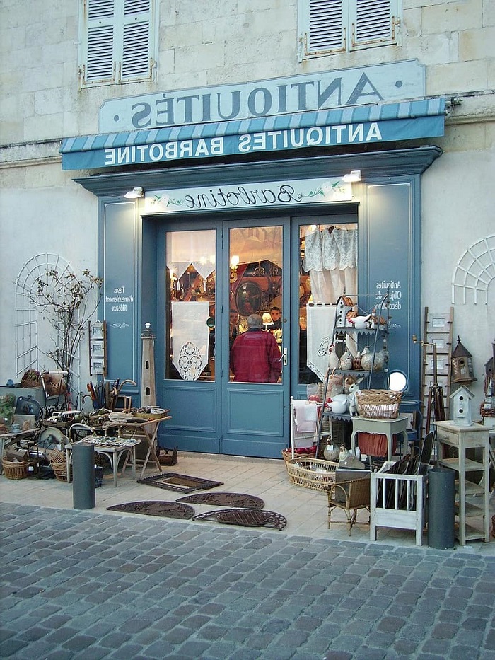 Một cửa hàng xinh xắn trên đảo - Trải nghiệm ở lle de Ré nước Pháp