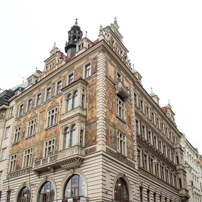 nhà của Wiehl - công trình thú vị tại quảng trường Wenceslas ở Praha