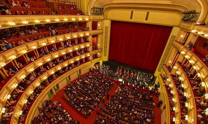 nhà hát Opera Quốc Gia Vienna - nổi tiếng ở Áo