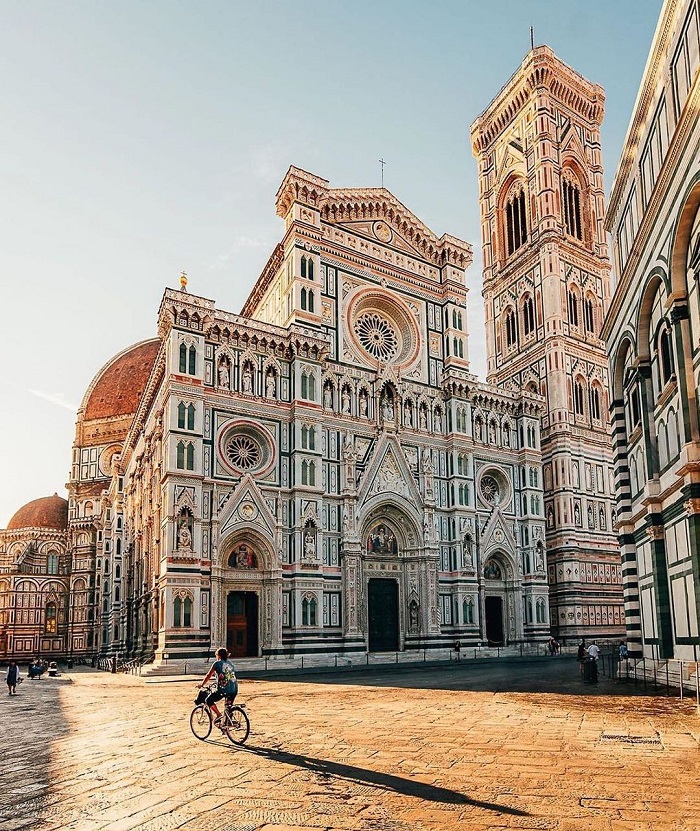 Vẻ đẹp tráng lệ của nhà thờ Florence nước Ý