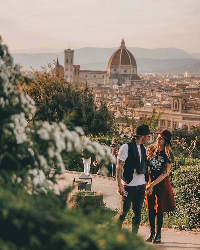 Vẻ đẹp tráng lệ của nhà thờ Florence nước Ý