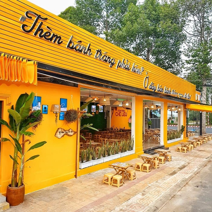 Cake Che Lieu - a snack shop in Tay Ninh 'delicious armpits'