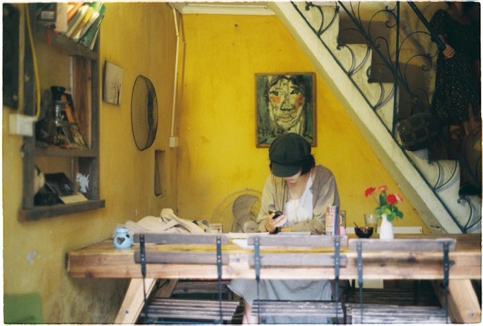 Những quán cafe tone vàng ở Hà Nội xoancafe-linhpham