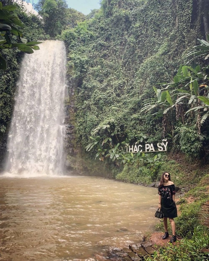 Pa Sy Kon Tum waterfall - check-in