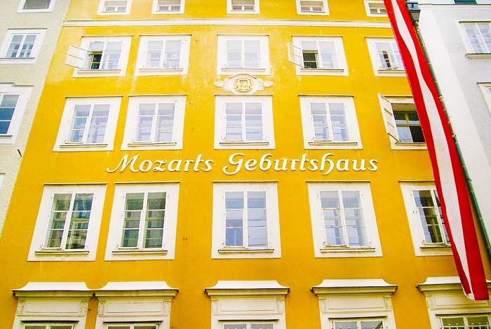 Tham quan nhà thờ Salzburg  - tham quan nhà nhạc sĩ Mozart
