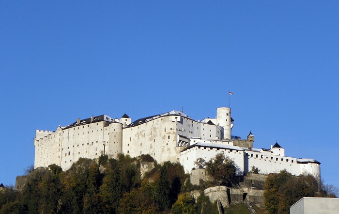 Tham quan nhà thờ Salzburg  - tham quan pháo đài