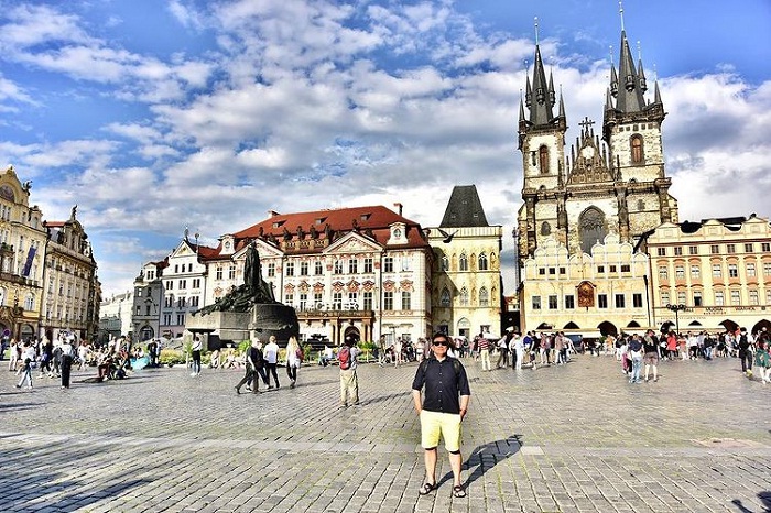  du lịch Bohemia – khám phá vẻ đẹp cổ kính của thành phố