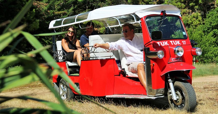 Sightseeing by tuk tuk - Experience in lle de Ré France