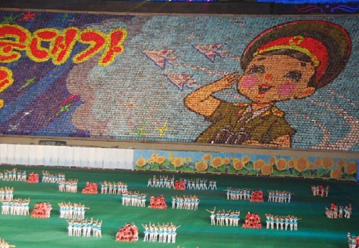 xếp hình - nét nổi bật của Lễ hội Arirang Triều Tiên 