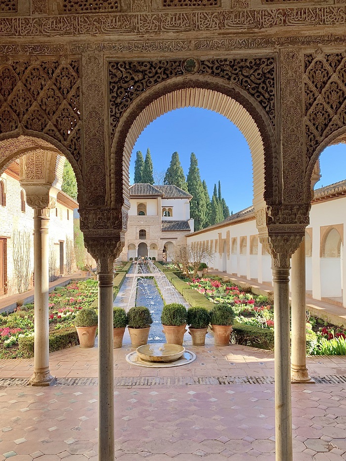 Cung điện Alhambra, Granada, Tây Ban Nha - công trình Hồi giáo đẹp nhất thế giới